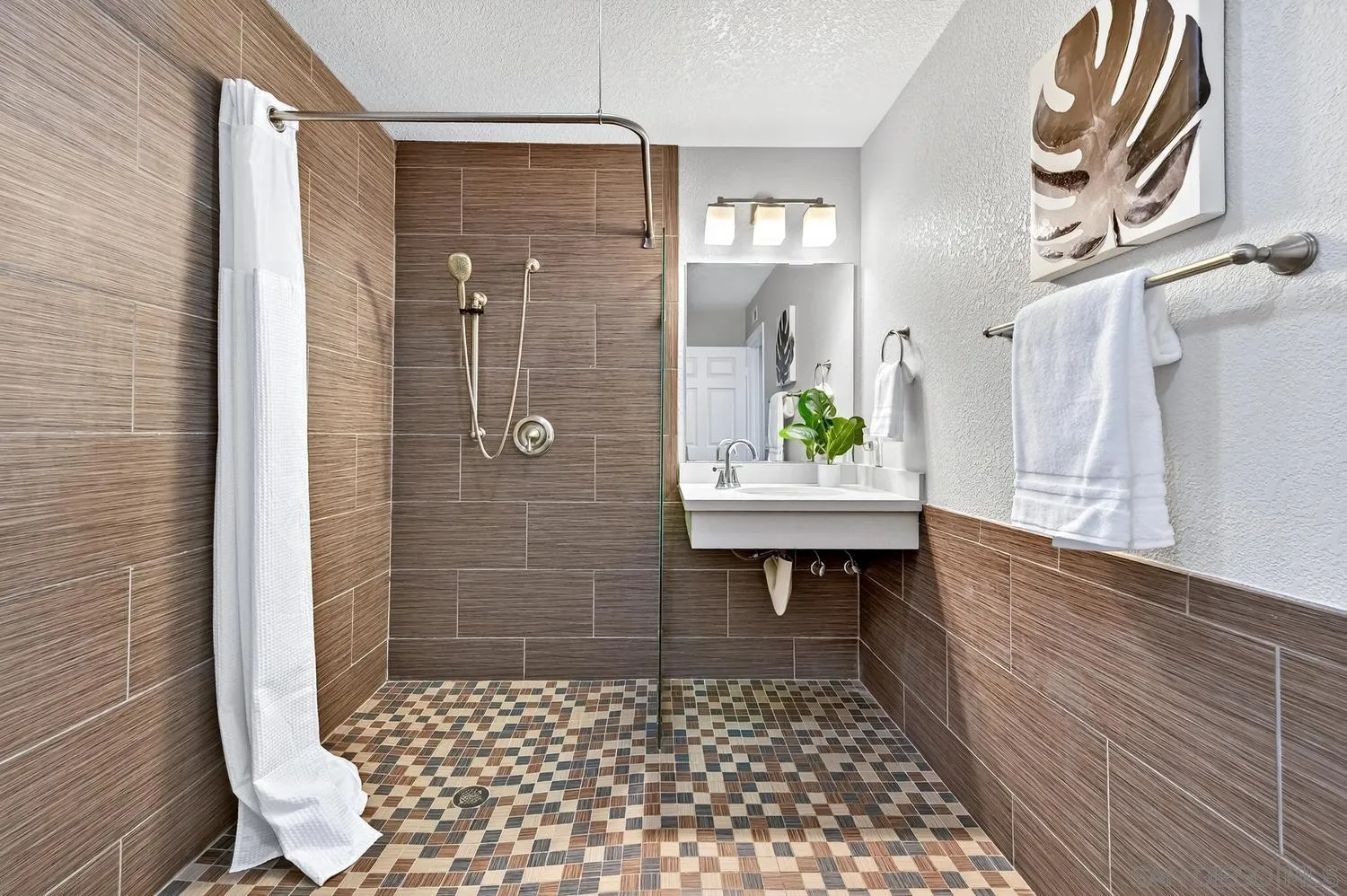 https://cdn.realtyfeed.com/cdn/127/260011252/2e51d443a21d1ea2df85b1d78bf9fd80.webp