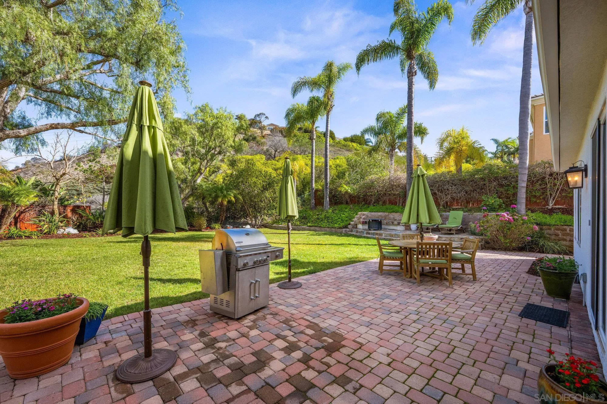 https://cdn.realtyfeed.com/cdn/127/260011254/344f2aa80e7a22510cb7c350182f2848.webp
