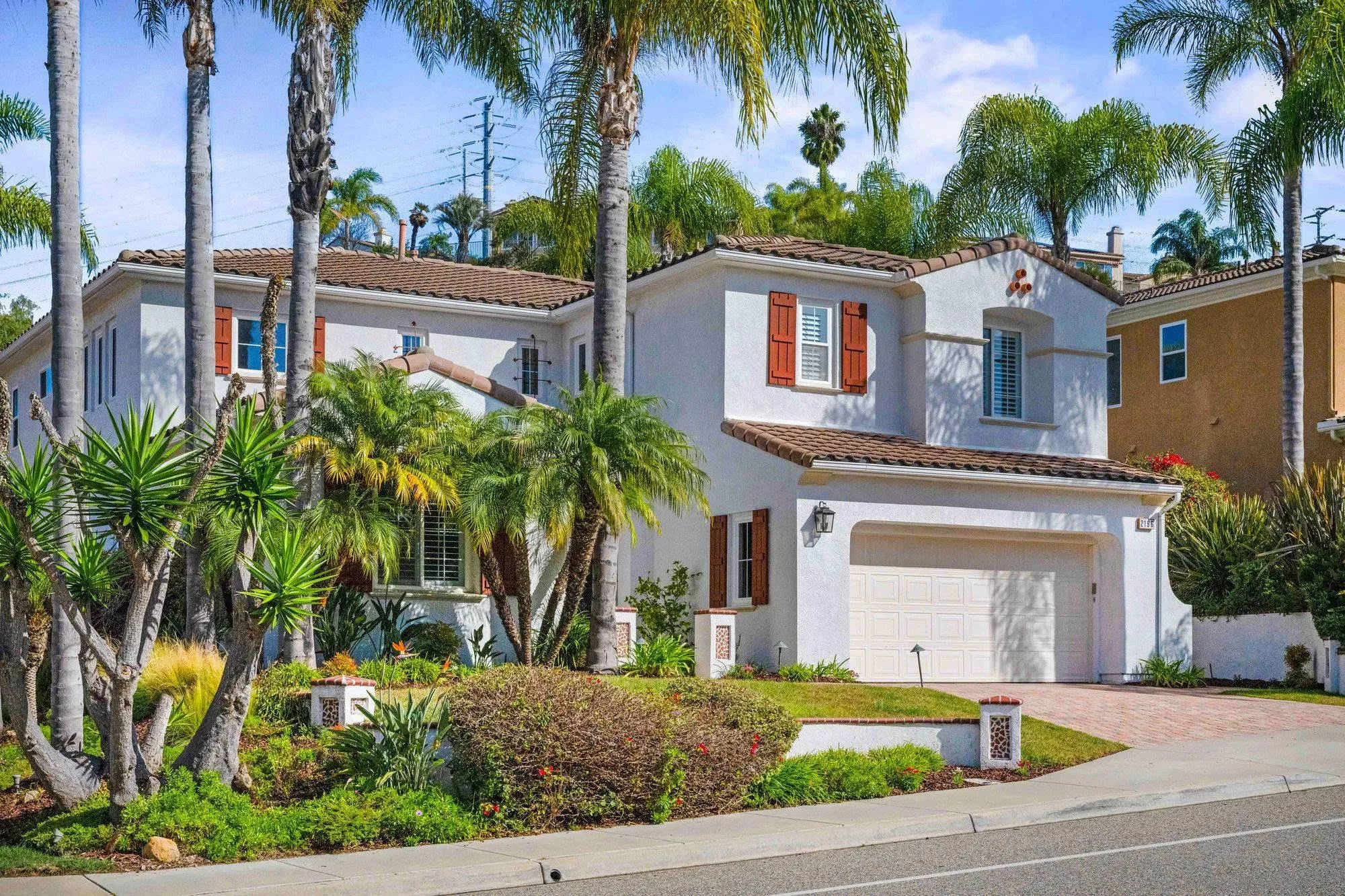 https://cdn.realtyfeed.com/cdn/127/260011254/3942be02d776bc269d6bb3cac631c5f0.webp