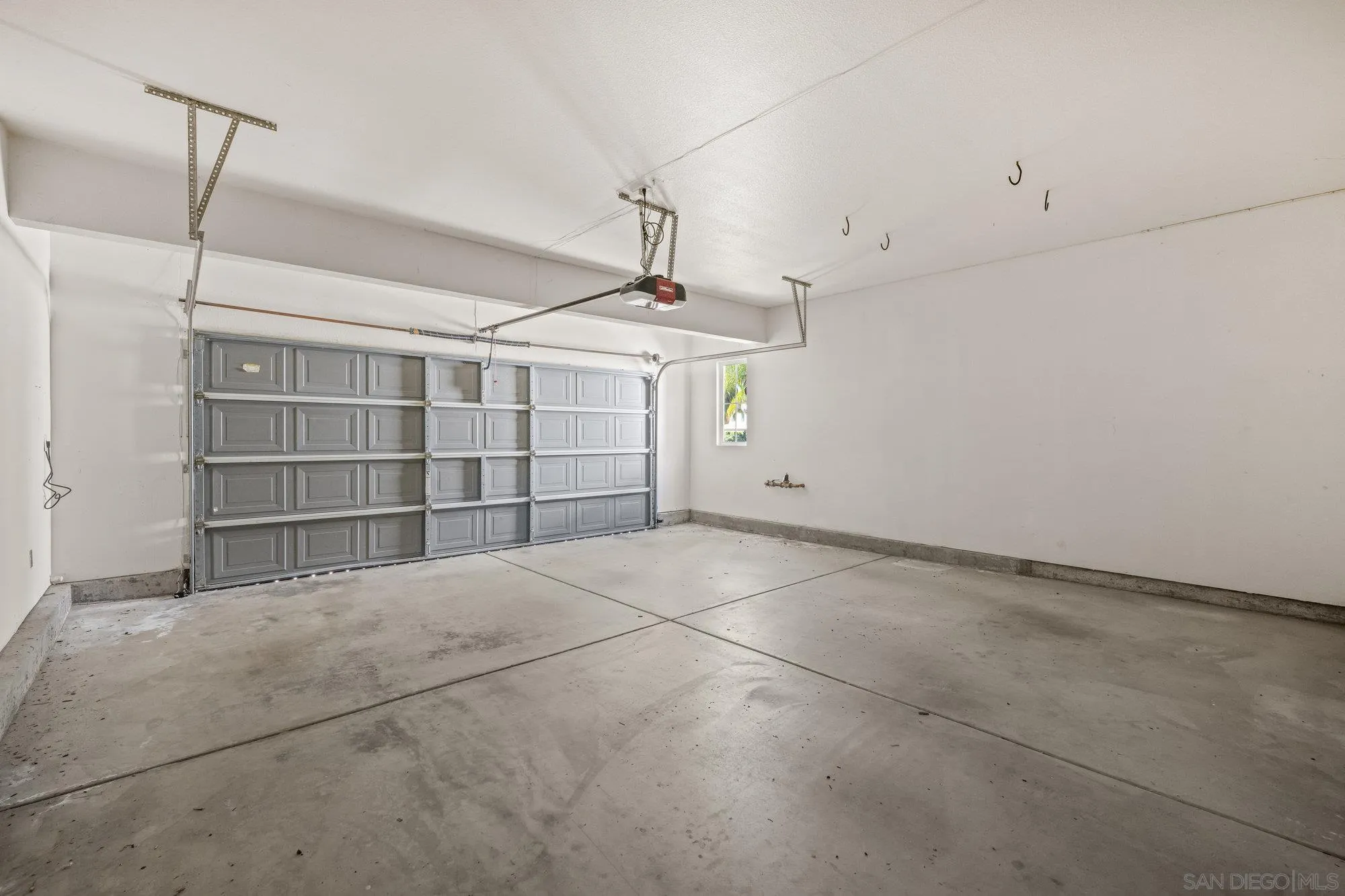 https://cdn.realtyfeed.com/cdn/127/260011254/88efb56397c057e2d30a802537d5c9c6.webp