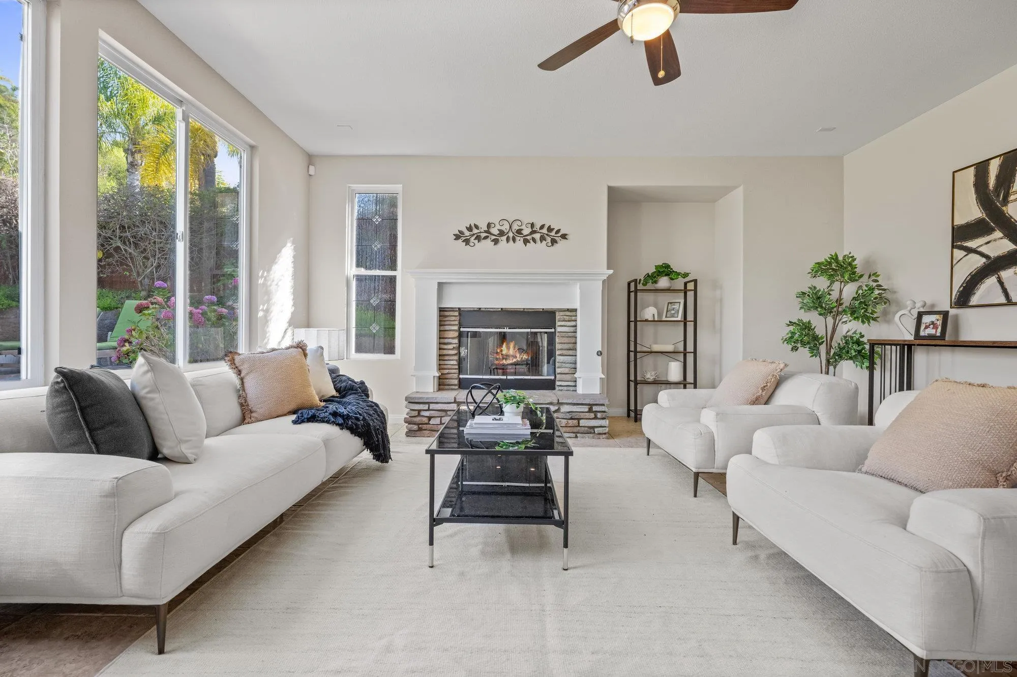 https://cdn.realtyfeed.com/cdn/127/260011254/9fd3eaaa2cb36a4ec137fd37433e691b.webp