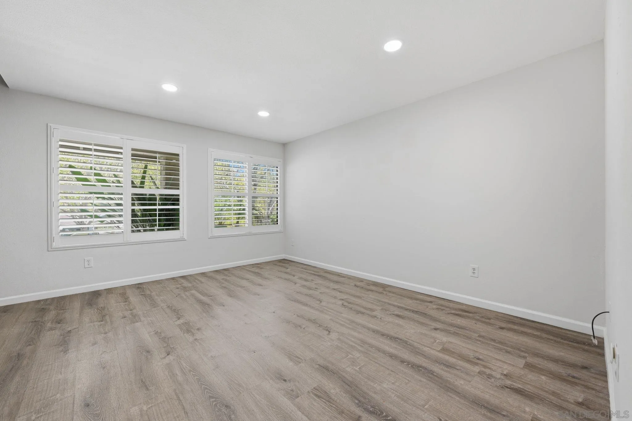Photo #5: 260011255 Listing: Photo #5