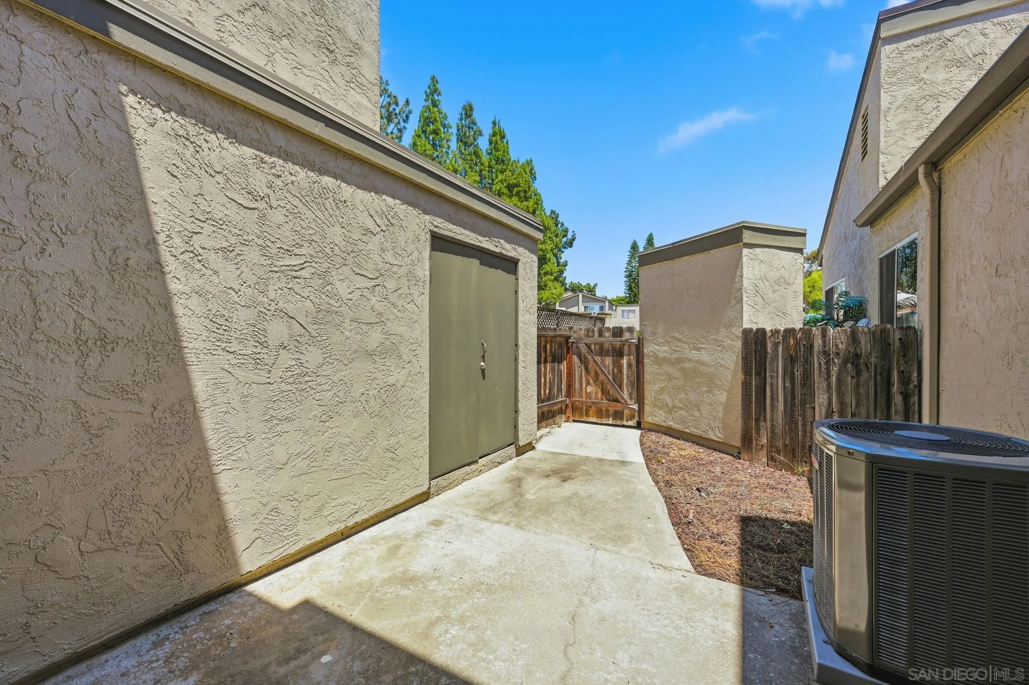 Photo #29: 260011255 Listing: Photo #29
