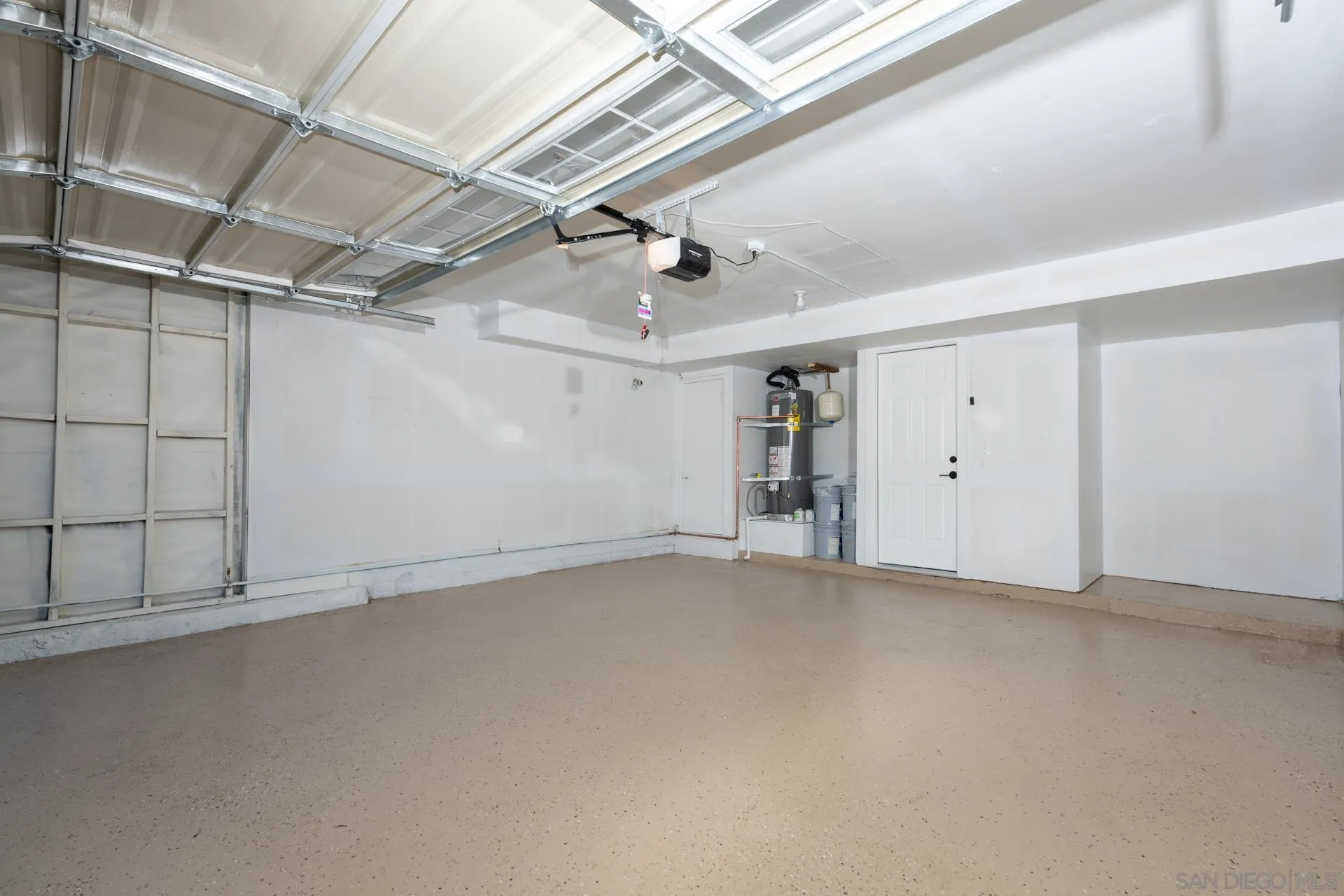 https://cdn.realtyfeed.com/cdn/127/260011257/32024eeed2c5e9d45dec80bfa52e778b.webp