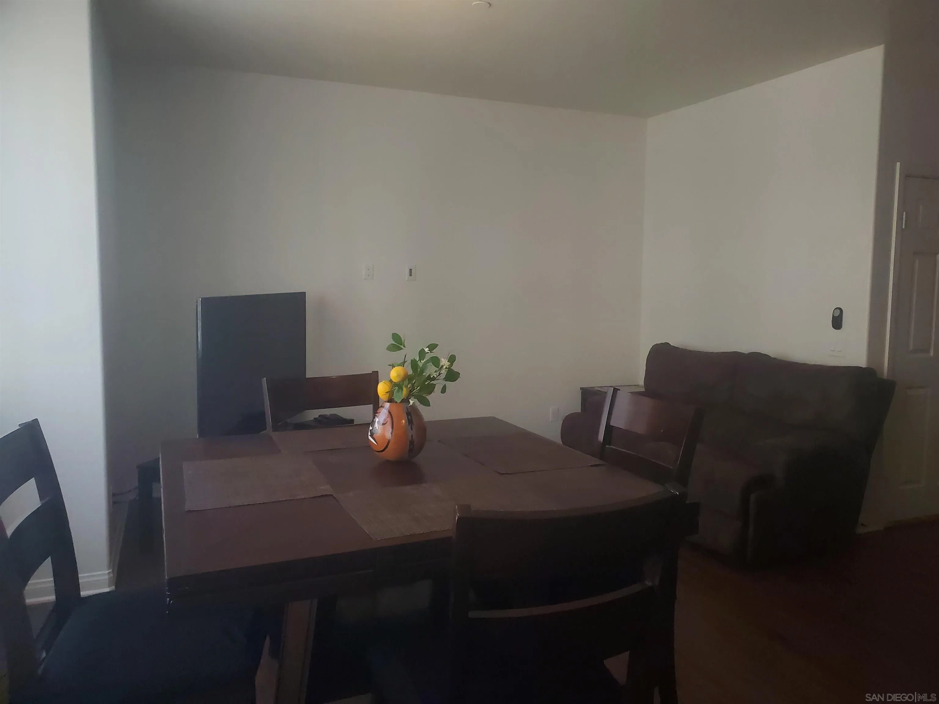 Photo #10: 260011261 Listing: Photo #10