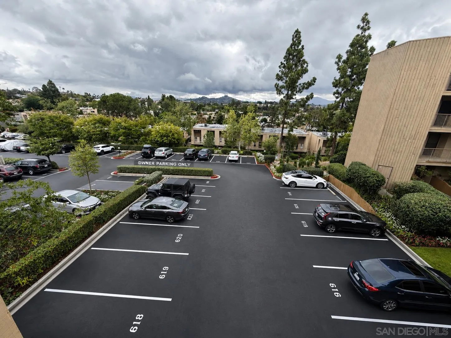 https://cdn.realtyfeed.com/cdn/127/260011264/a061319bcce610ebe7bd2a86d561da5e.webp