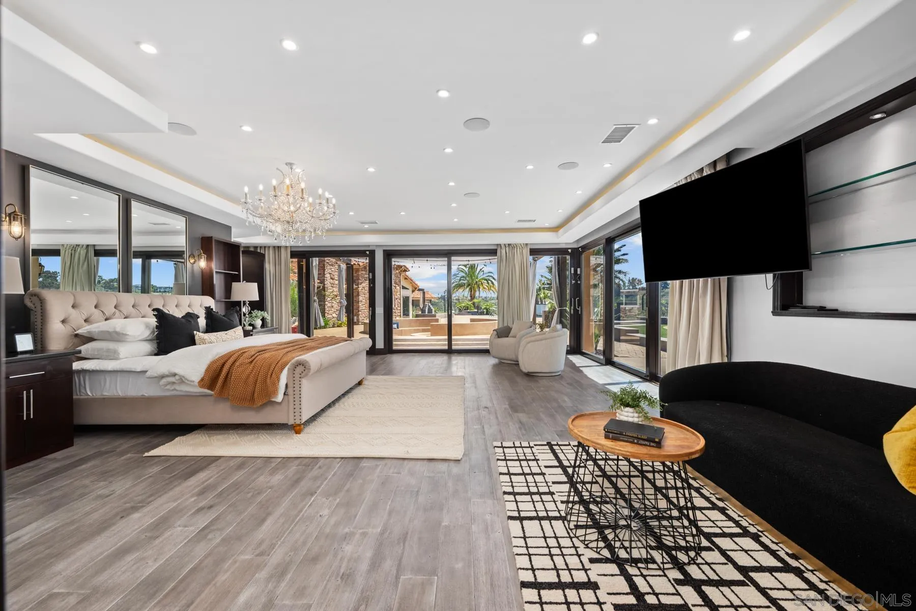https://cdn.realtyfeed.com/cdn/127/260011270/6a7f5e91514c8383a59091b9e9da71e0.webp