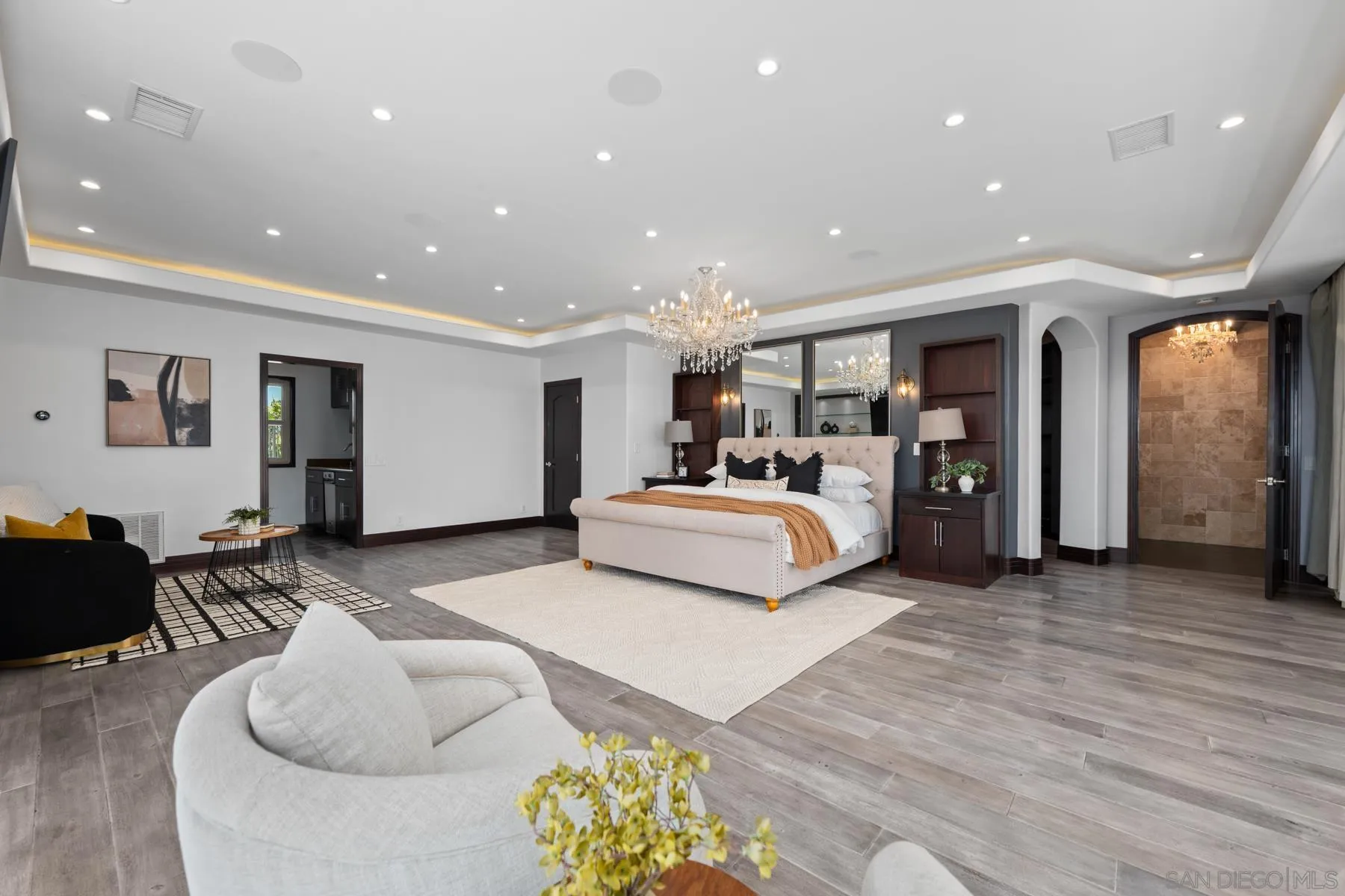 https://cdn.realtyfeed.com/cdn/127/260011270/7d0abc6cdd7a3948a4e0e0d1d03e8ea2.webp