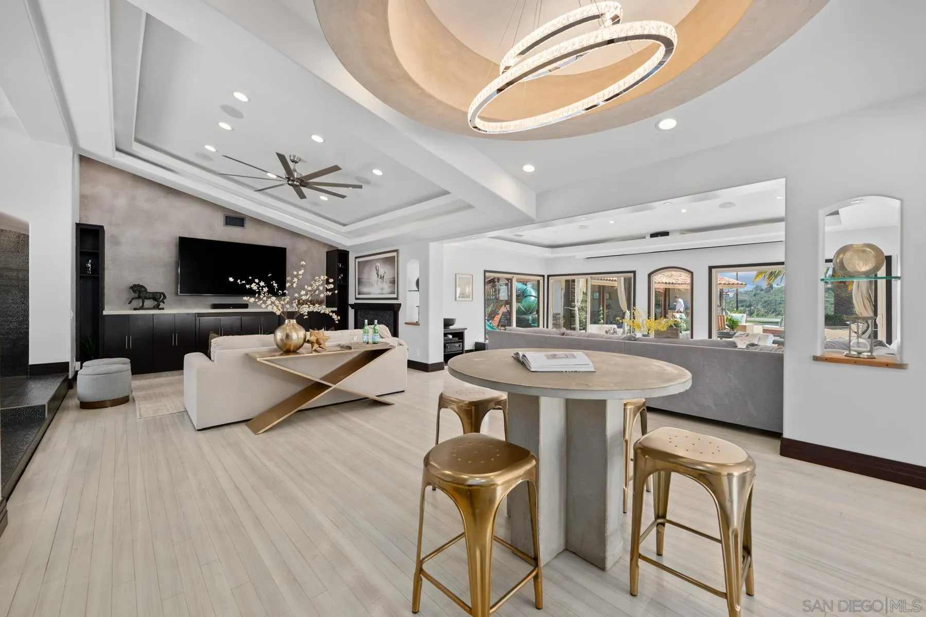 https://cdn.realtyfeed.com/cdn/127/260011270/c931f4874cf94f0609cf1c4abbe381db.webp