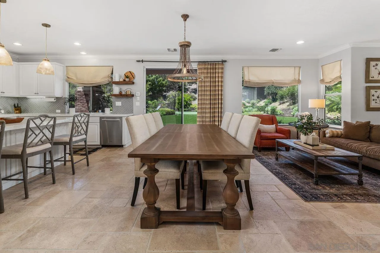 https://cdn.realtyfeed.com/cdn/127/260011271/7bde57ecc310e0f73875618b167924e5.webp