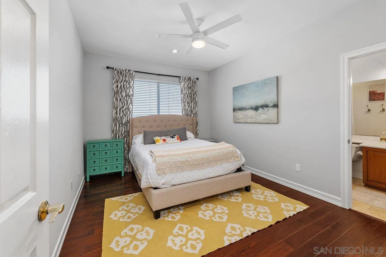 https://cdn.realtyfeed.com/cdn/127/260011271/911cb9d797ac100799e4c083a77e64b1.webp