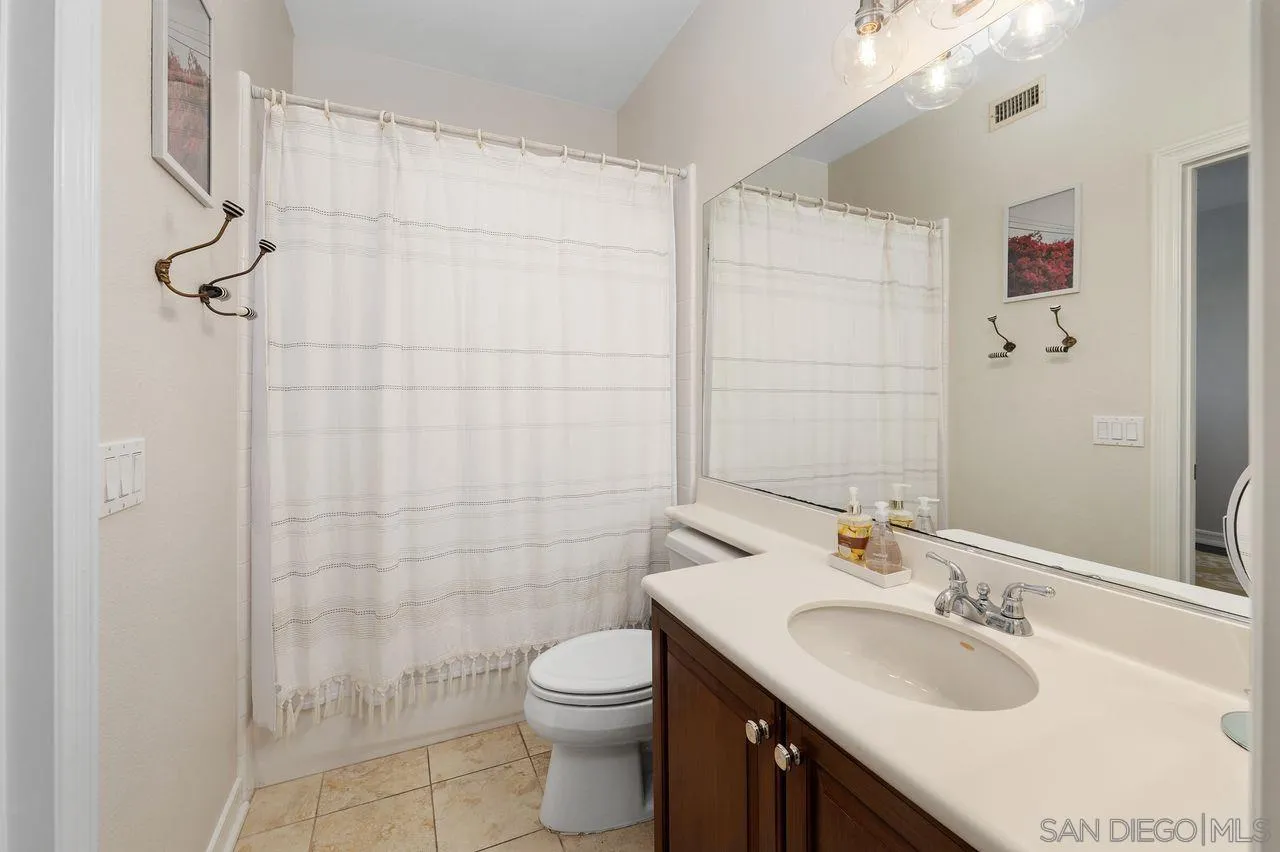https://cdn.realtyfeed.com/cdn/127/260011271/d0a5c428b47815c0251328296f730dbd.webp