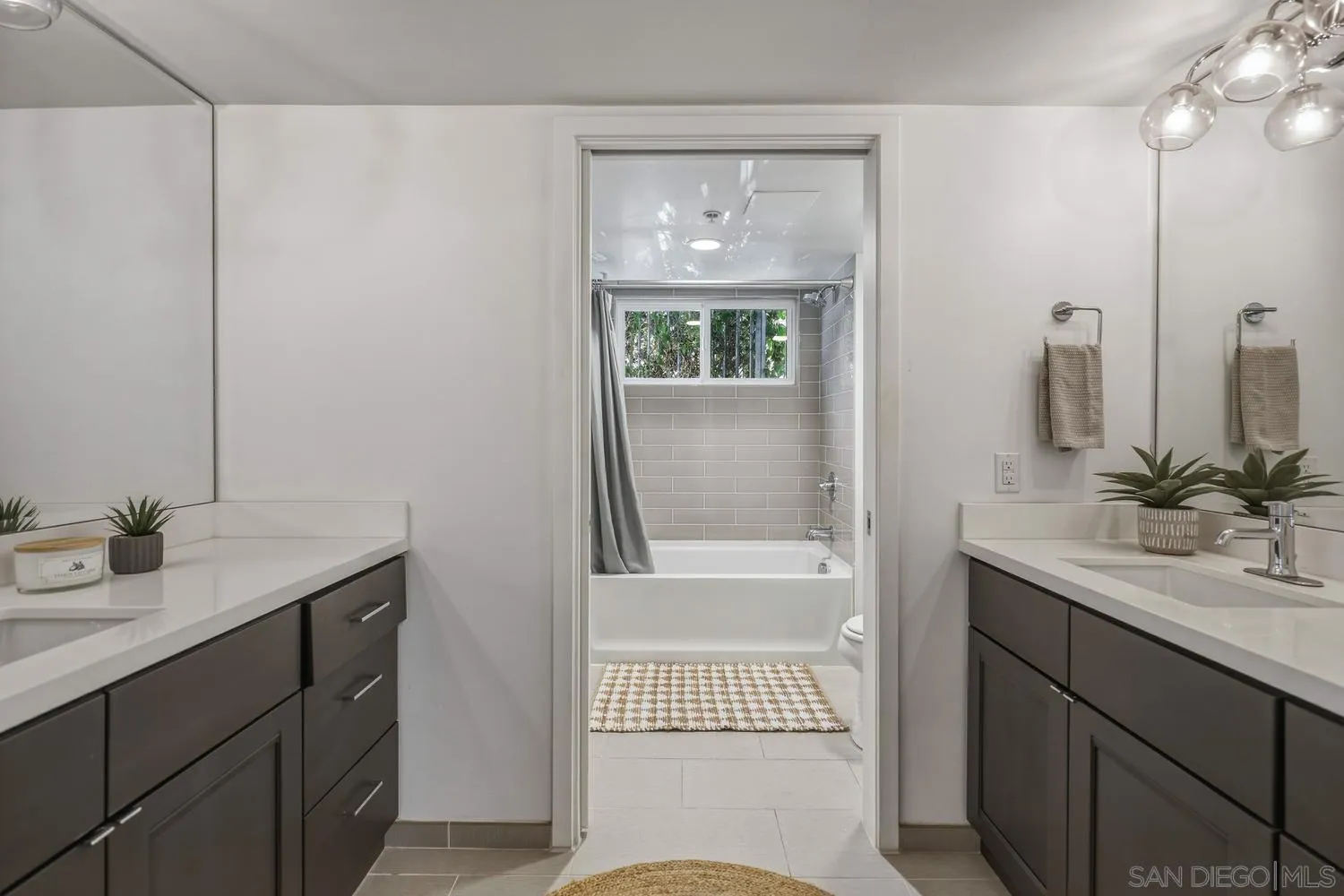 Photo #33: 260011272 Listing: Photo #33