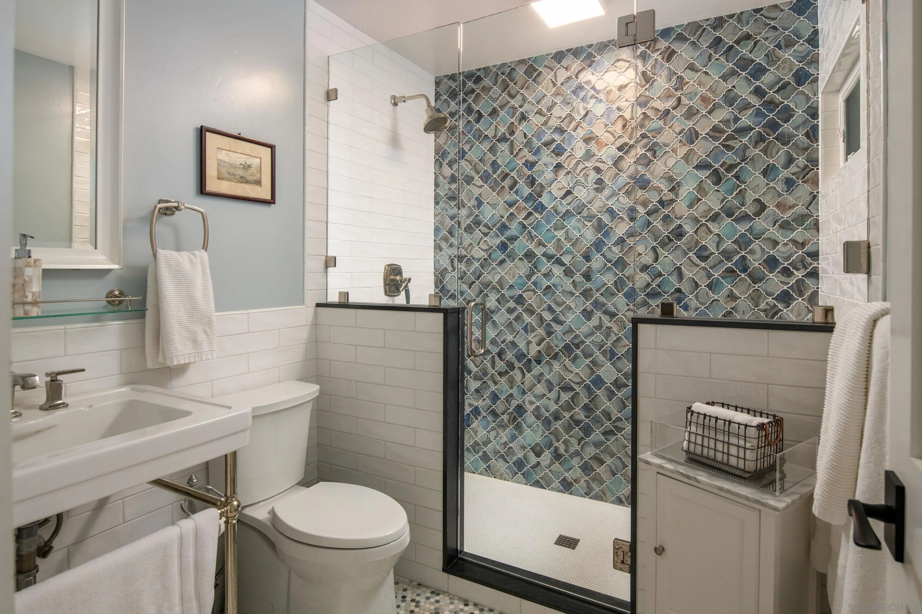 https://cdn.realtyfeed.com/cdn/127/260011273/b775e5bb5dff68b445f8c6a58385f396.webp