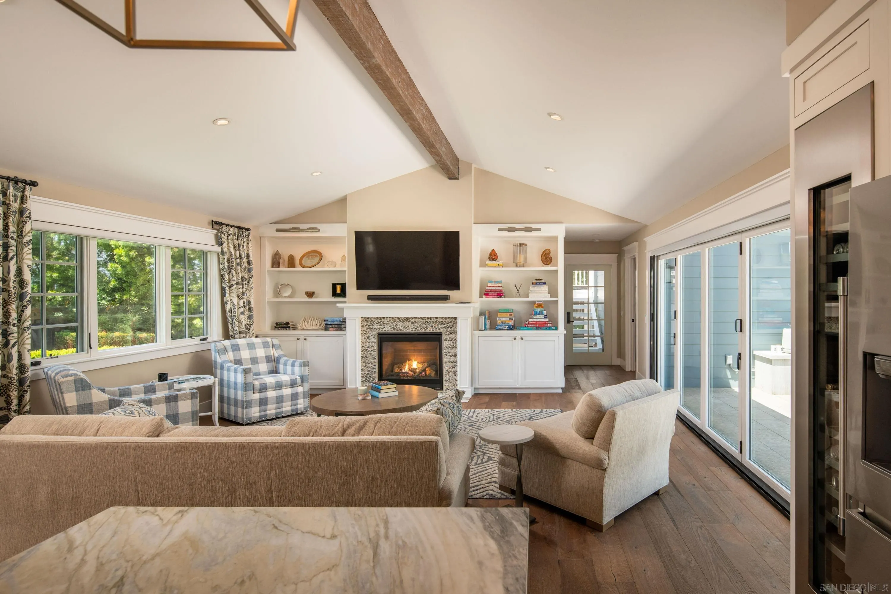 https://cdn.realtyfeed.com/cdn/127/260011273/e3e46f87a9c2d992928fe5e1c0ee261d.webp
