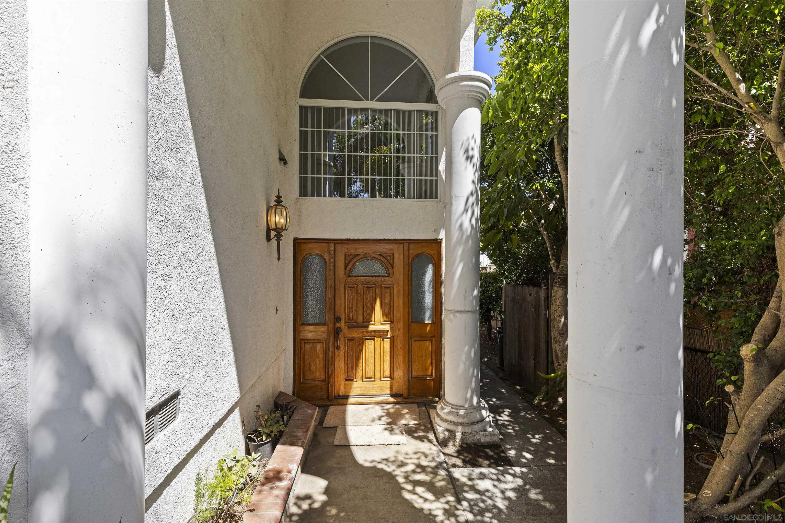 https://cdn.realtyfeed.com/cdn/127/260011275/a81756ba0d1c55dc3b7a792d1a930b06.webp
