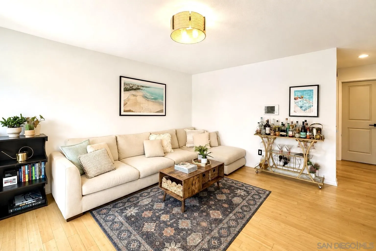 Photo #2: 260011277 Listing: Photo #2