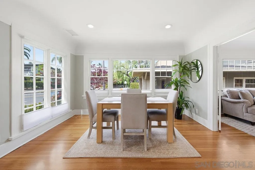 https://cdn.realtyfeed.com/cdn/127/260011281/1ae8612acf570a36f4413c19353429d8.webp