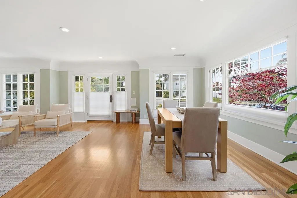 https://cdn.realtyfeed.com/cdn/127/260011281/68404a252a794b4a56c357c329c11d85.webp