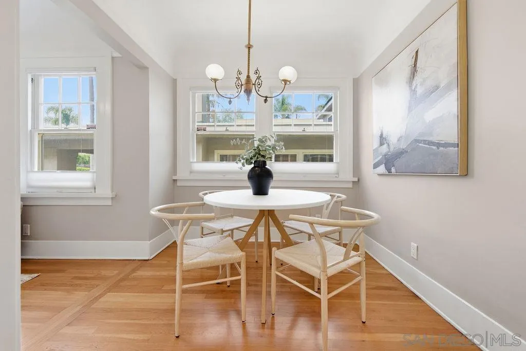 https://cdn.realtyfeed.com/cdn/127/260011281/d8b34e956684c4f4d25900d196f84d4b.webp