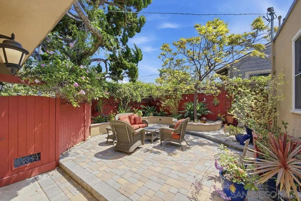 https://cdn.realtyfeed.com/cdn/127/260011281/f44933ac0550d9d30c9a280fbd14d134.webp