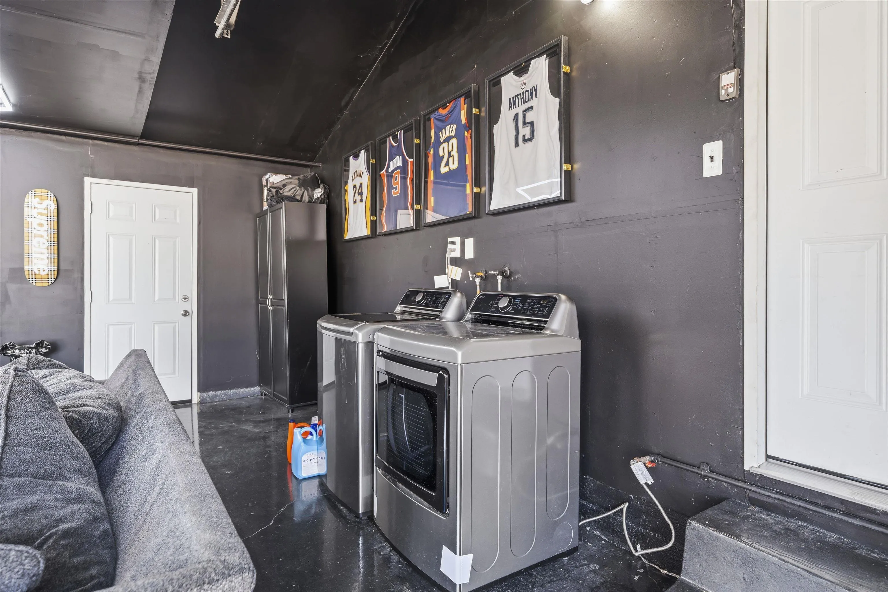 https://cdn.realtyfeed.com/cdn/127/260011282/130ee65c180b7bc1f0aced893a6d51ca.webp