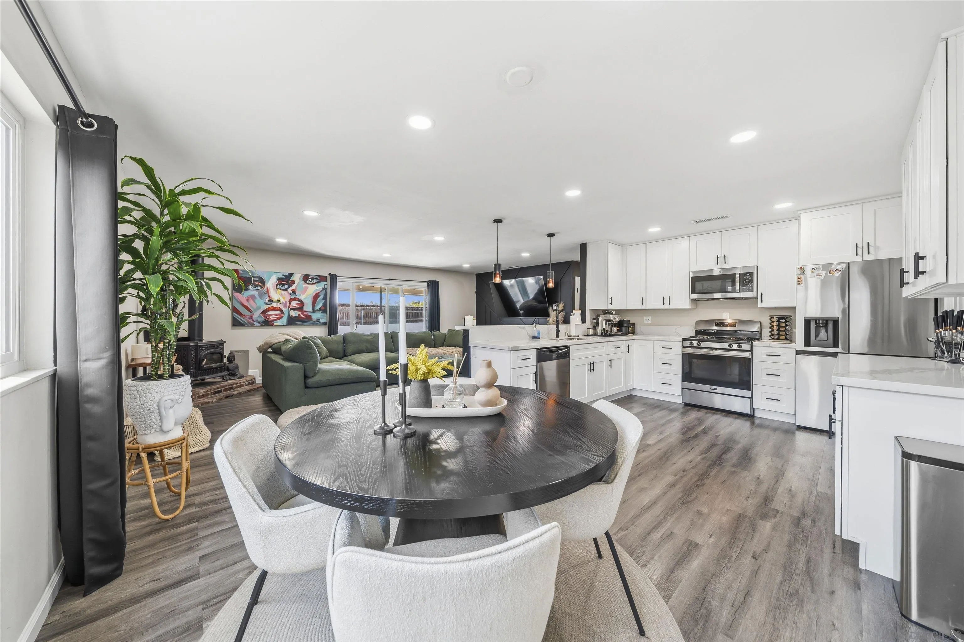 https://cdn.realtyfeed.com/cdn/127/260011282/d622ea6a434db3456d3801b4f3d1d8aa.webp
