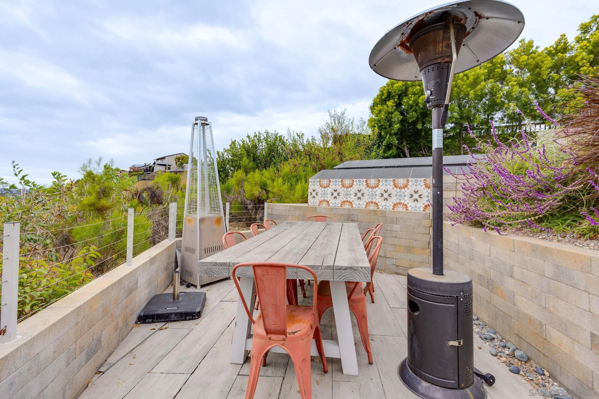 https://cdn.realtyfeed.com/cdn/127/260011284/511c4e641b5c3846e2734813700f21db.webp