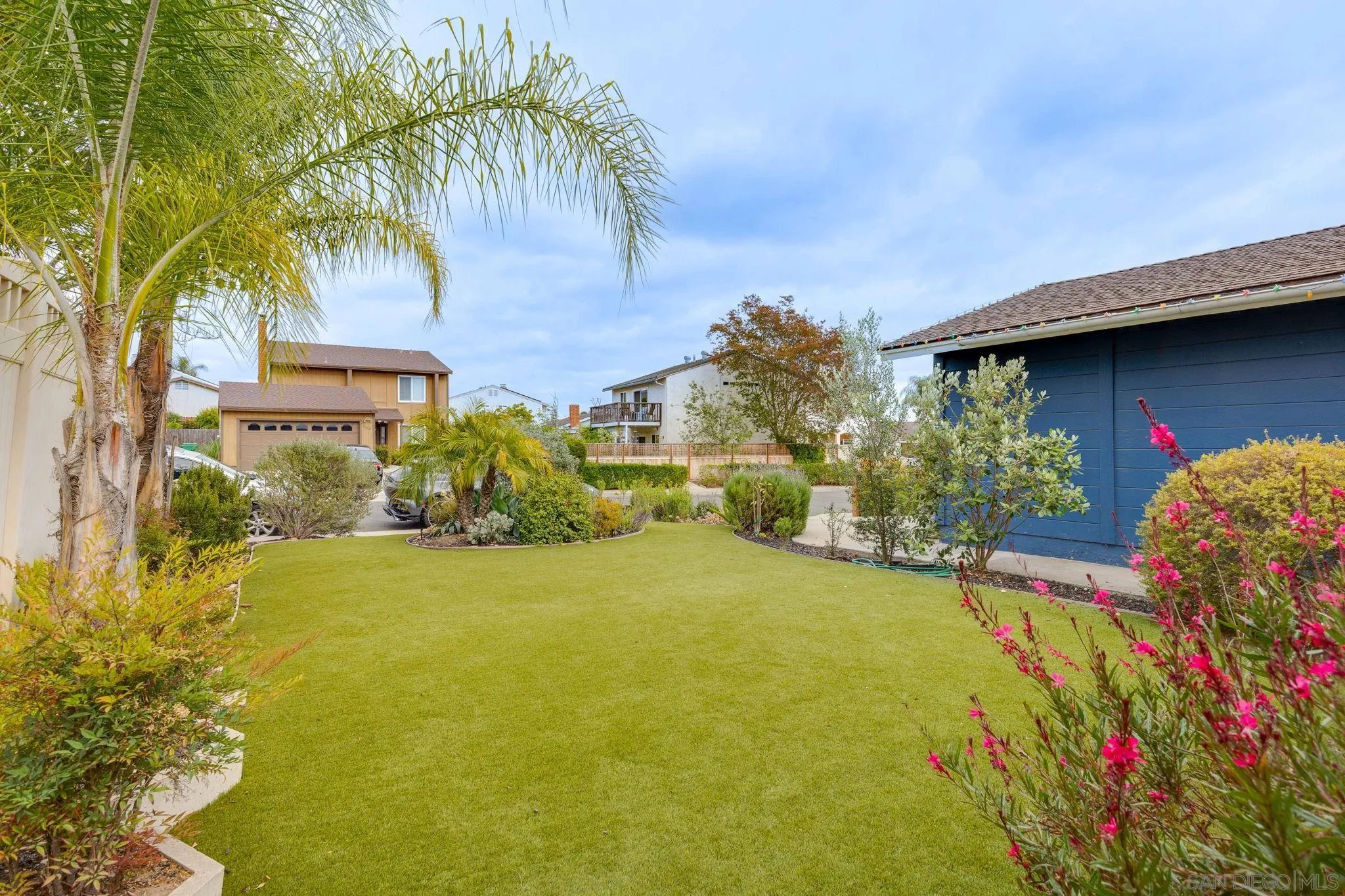 https://cdn.realtyfeed.com/cdn/127/260011284/6ea6bb5ab02335e6a2b489909d5ef1dc.webp