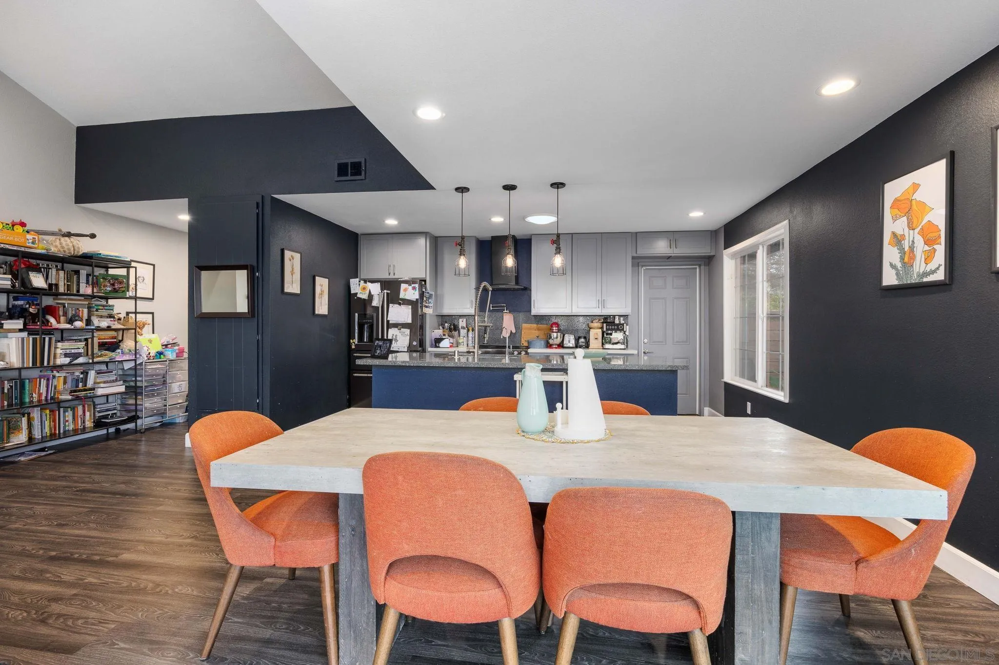 https://cdn.realtyfeed.com/cdn/127/260011284/912d9d4c6879dcb3e703e3b7c4ded970.webp