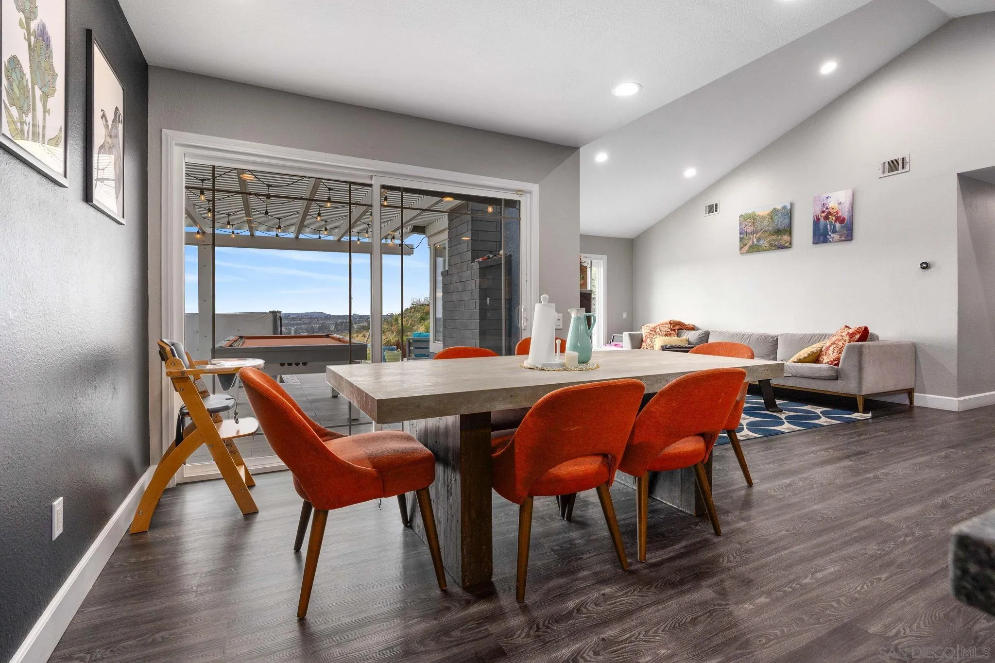 https://cdn.realtyfeed.com/cdn/127/260011284/9bed0f3b58b434a41295a604e60b2032.webp