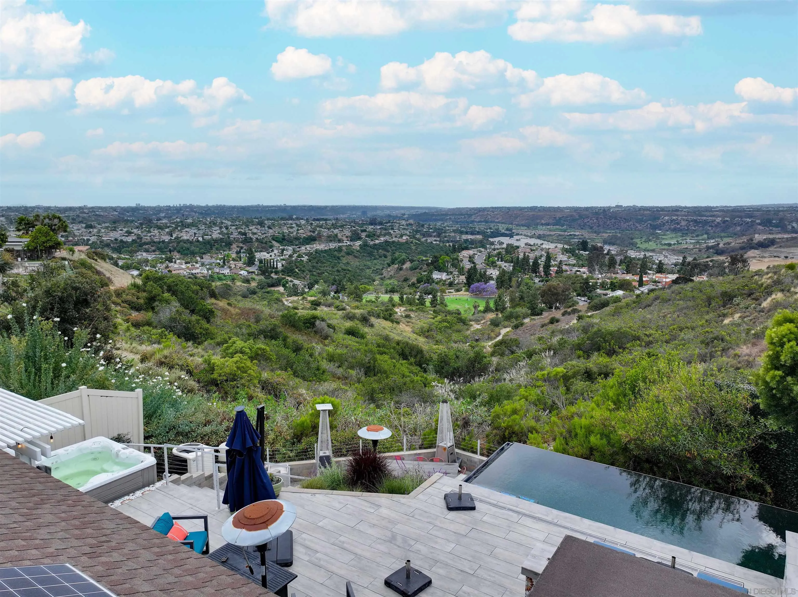 https://cdn.realtyfeed.com/cdn/127/260011284/b58ba3ea9d08fde8e6e7918c4c47408a.webp