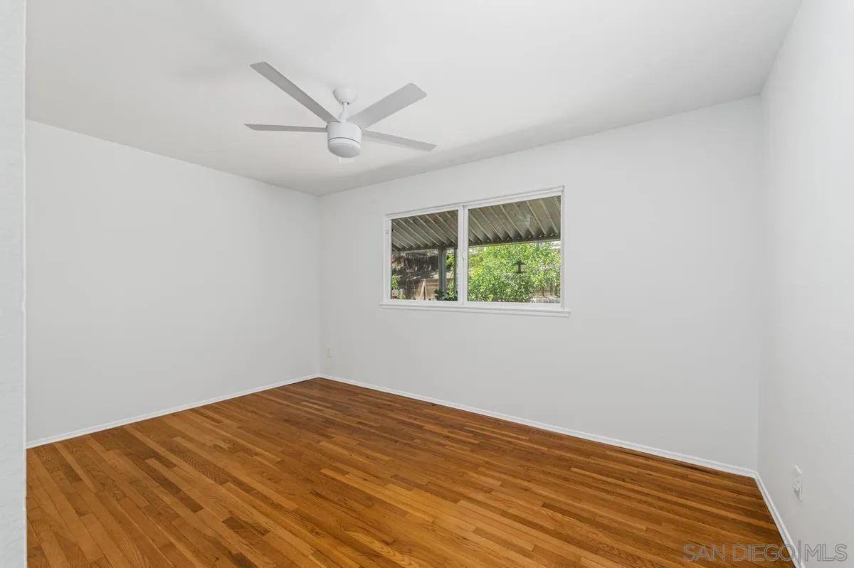 https://cdn.realtyfeed.com/cdn/127/260011285/4d1bc8d5c7e1b2e669a02401bd99d73c.webp