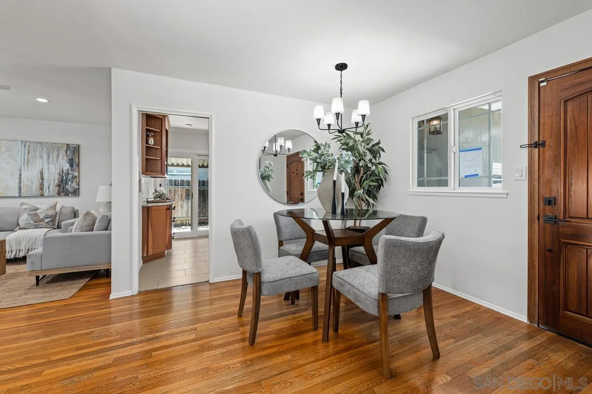https://cdn.realtyfeed.com/cdn/127/260011285/5daacd0cde17648bb055c248b192964c.webp