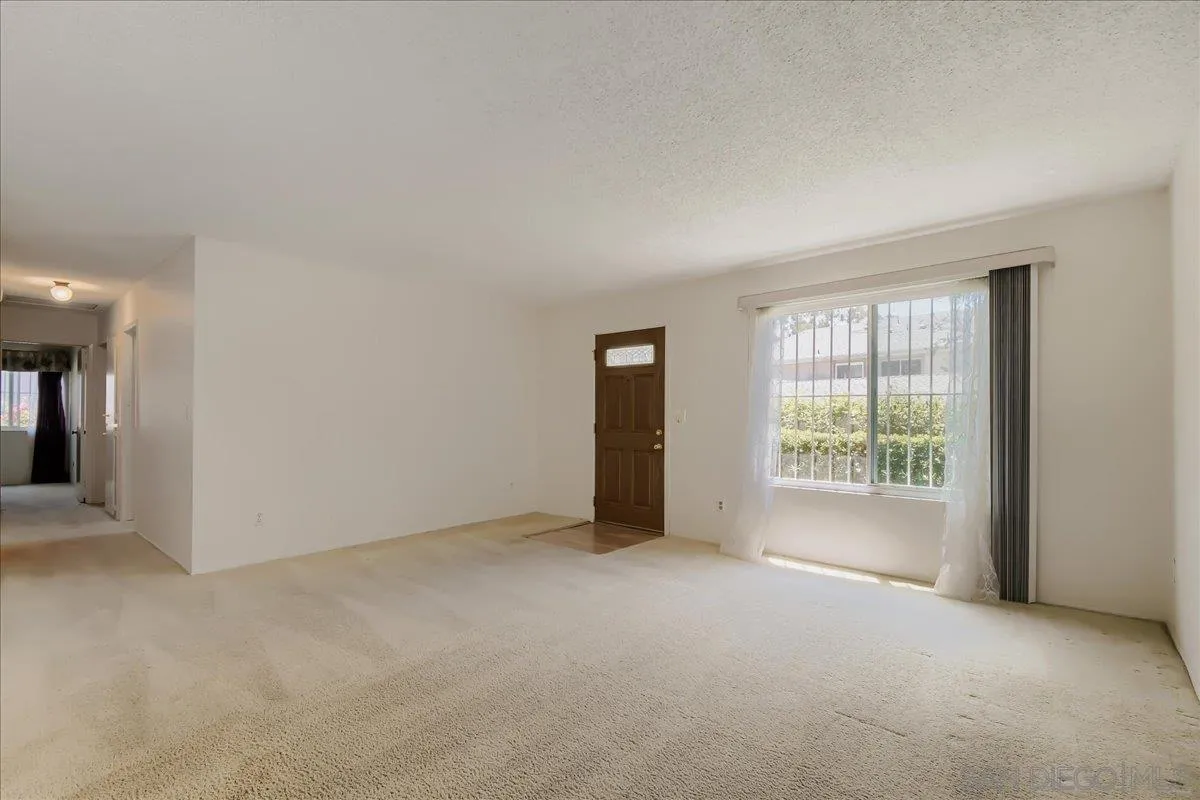 Photo #8: 260011288 Listing: Photo #8