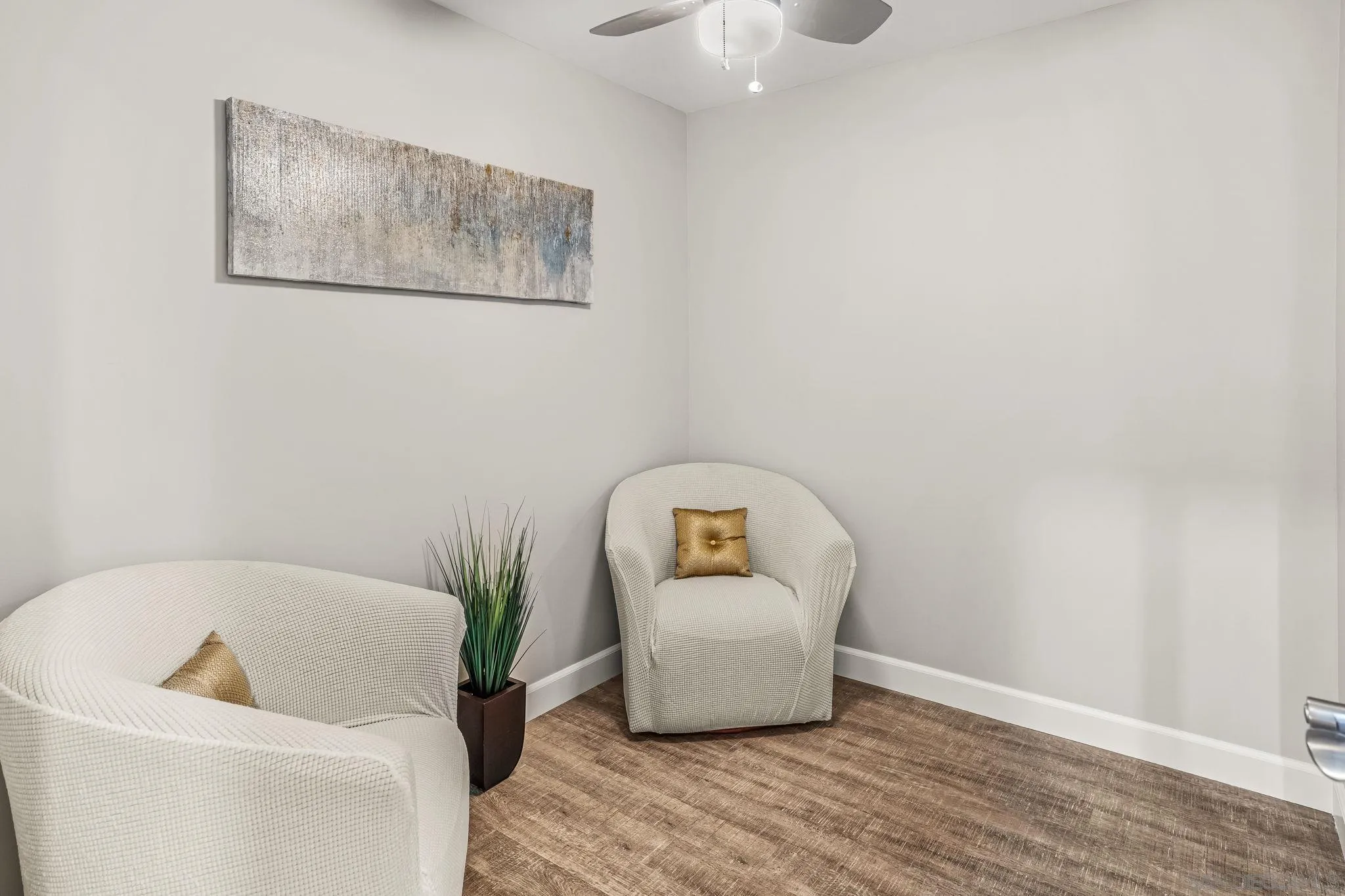 https://cdn.realtyfeed.com/cdn/127/260011290/6361c3076c88a771001f7bc731d6e944.webp