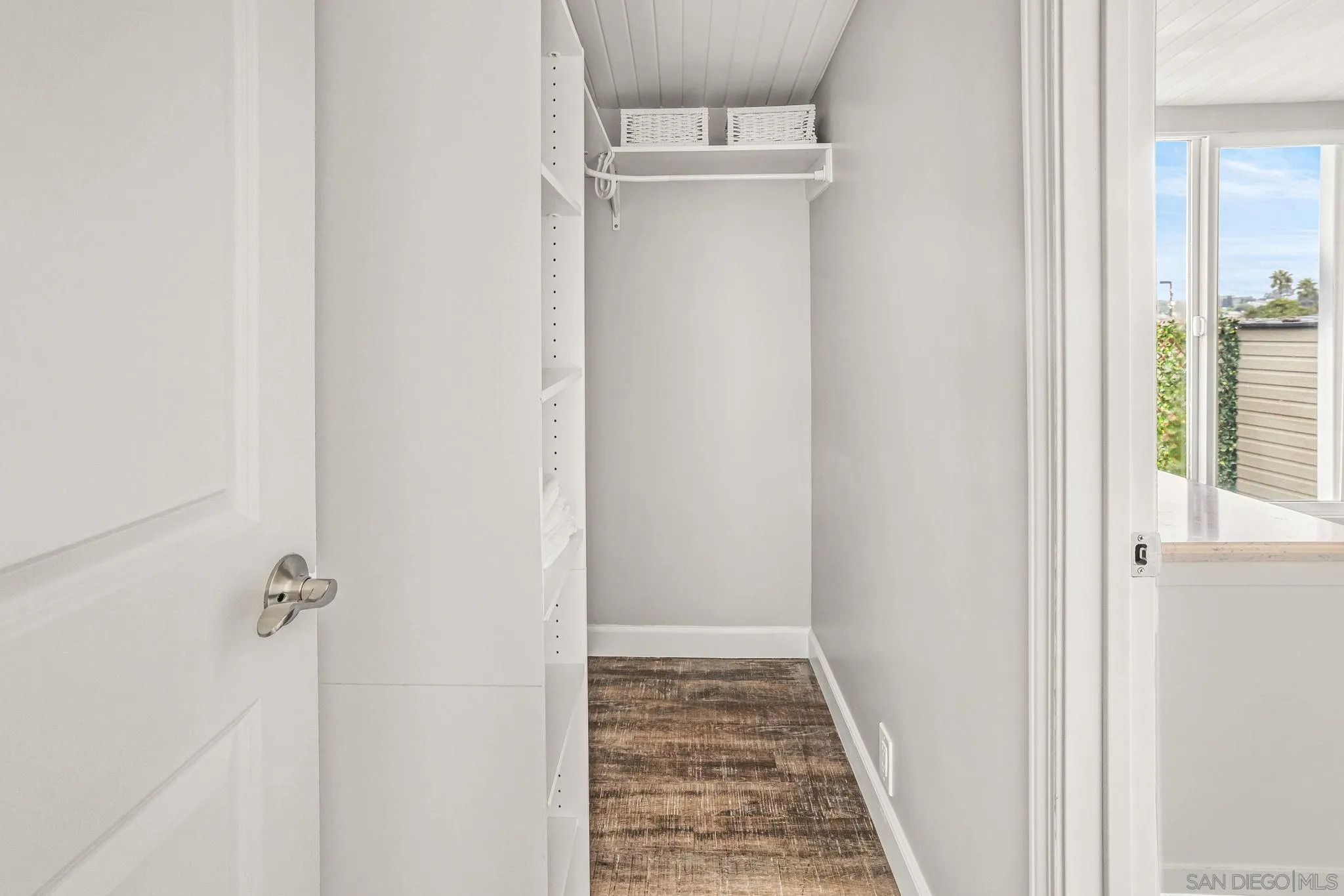 https://cdn.realtyfeed.com/cdn/127/260011290/81166f06444f89d9f007d957614aab08.webp