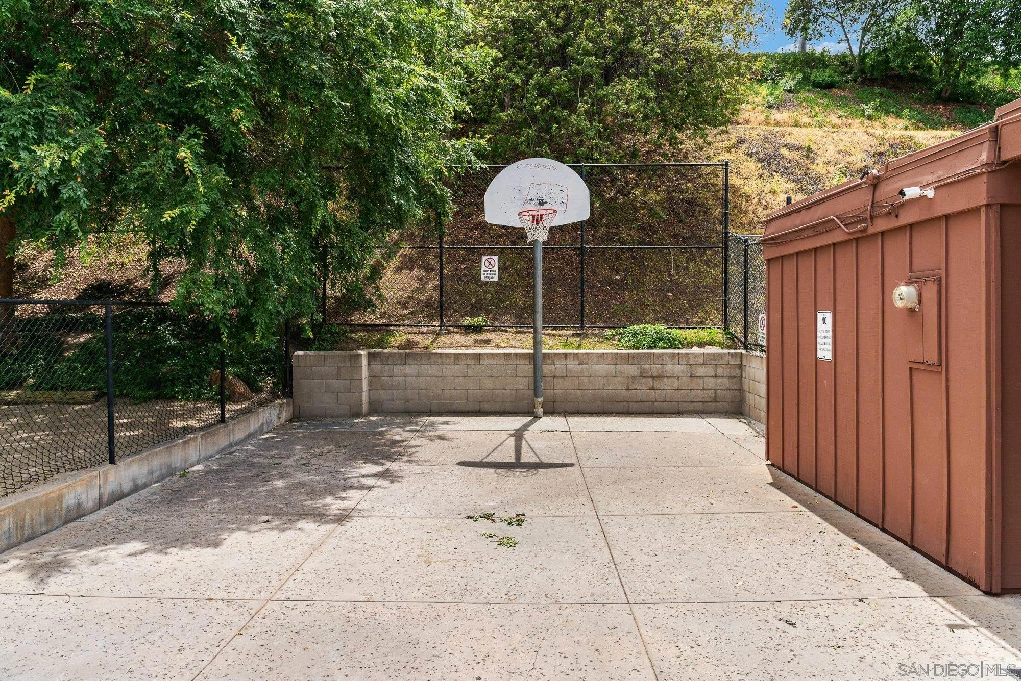 https://cdn.realtyfeed.com/cdn/127/260011294/a9040d6b6f8b9c26b67f2ccd571b0c1f.webp