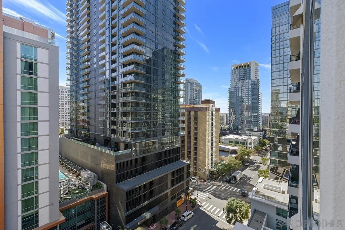 https://cdn.realtyfeed.com/cdn/127/260011304/b9cea5b74f01ddbd85ce32107f8ef995.webp