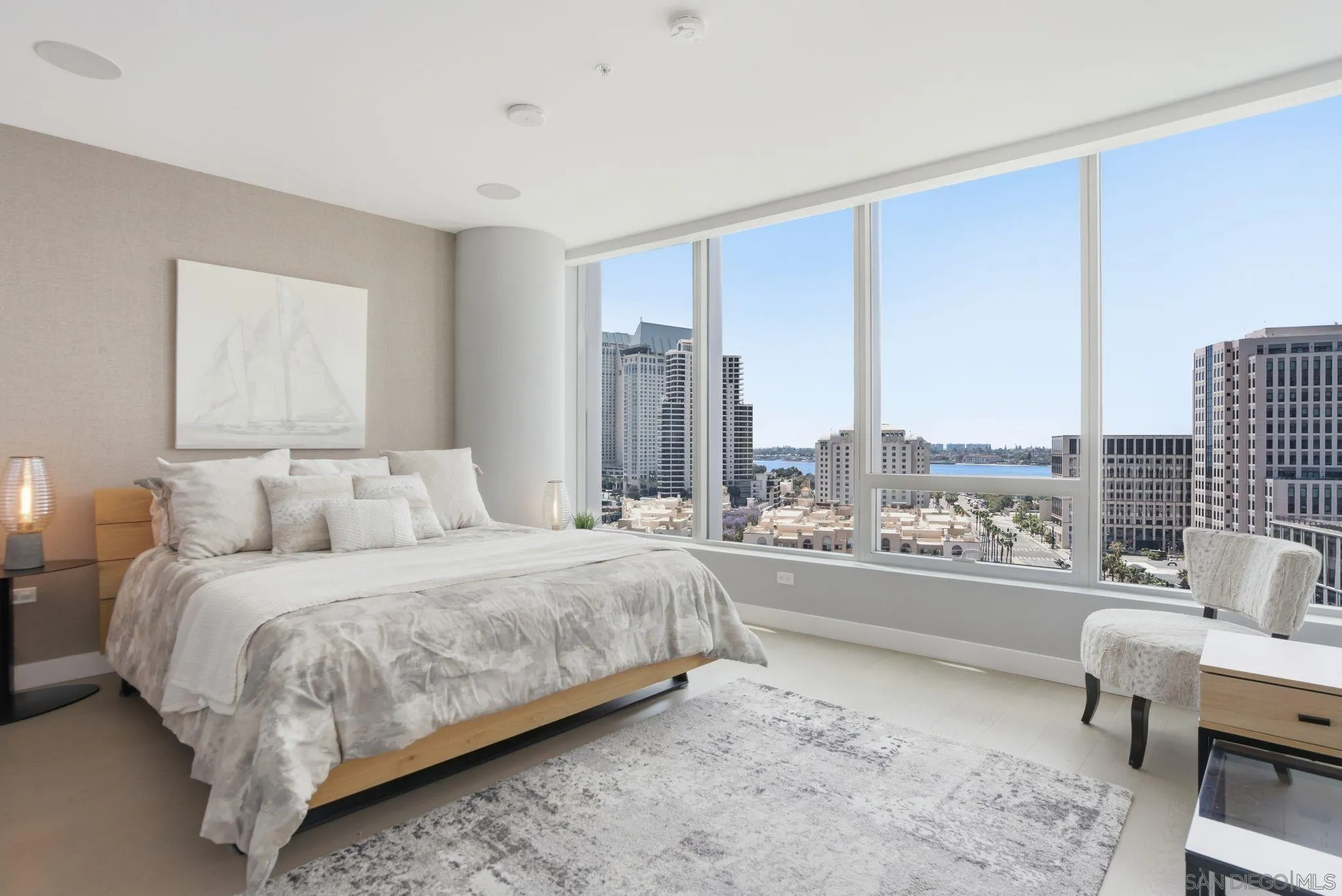 https://cdn.realtyfeed.com/cdn/127/260011306/e6172831b8c2284e71d1c8b8f3b5b615.webp