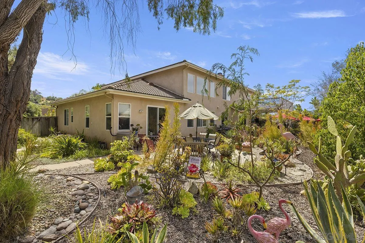 https://cdn.realtyfeed.com/cdn/127/260011308/3c288dad664db28bfb6e4f1d4c1795f8.webp