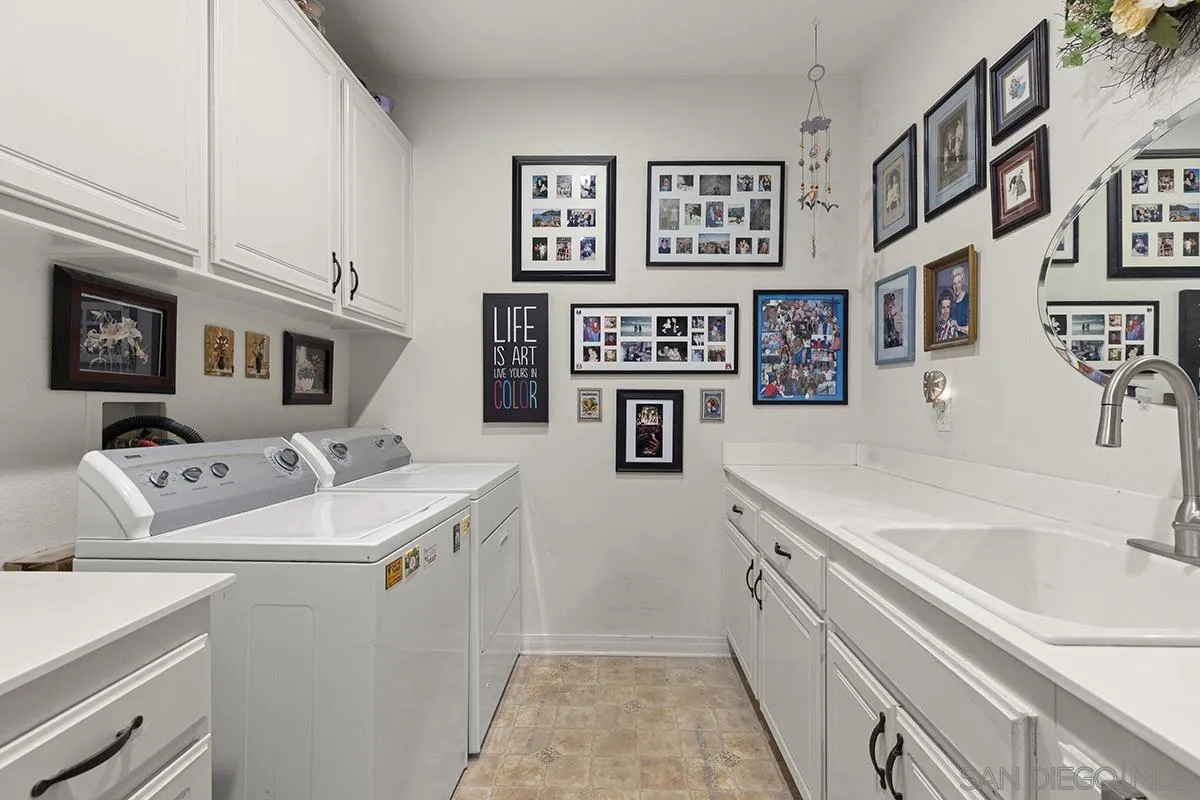 https://cdn.realtyfeed.com/cdn/127/260011308/4beb7fffaecceb828ec273414abd15f2.webp