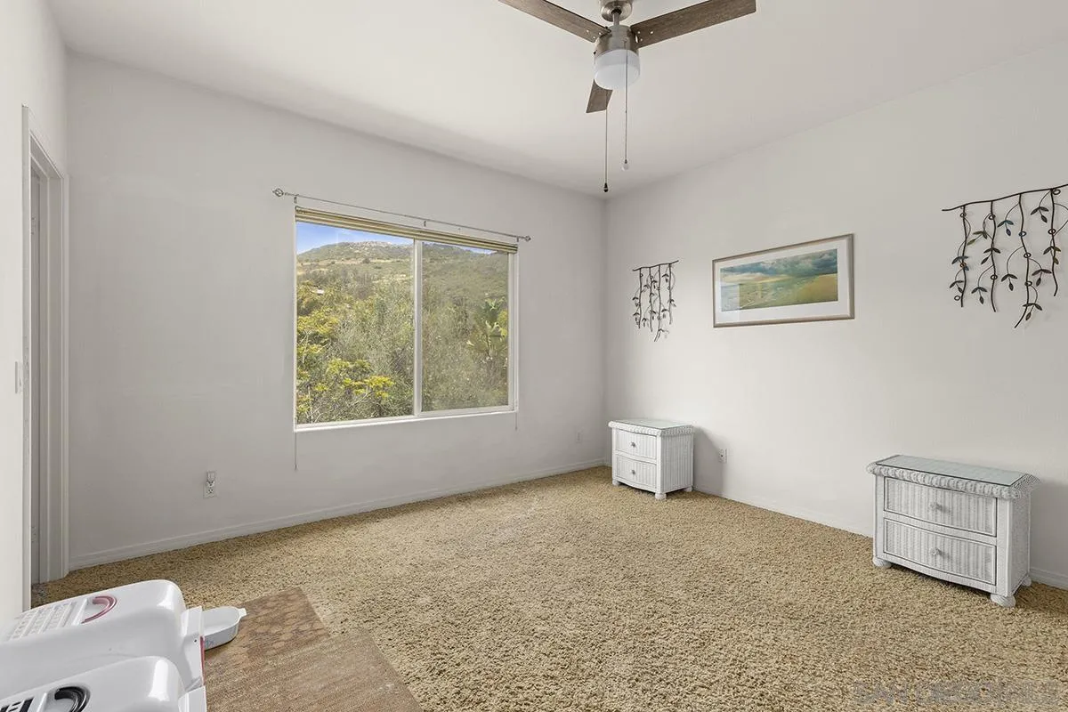 https://cdn.realtyfeed.com/cdn/127/260011308/66cb2eaadceb0b9d82811041260be52c.webp