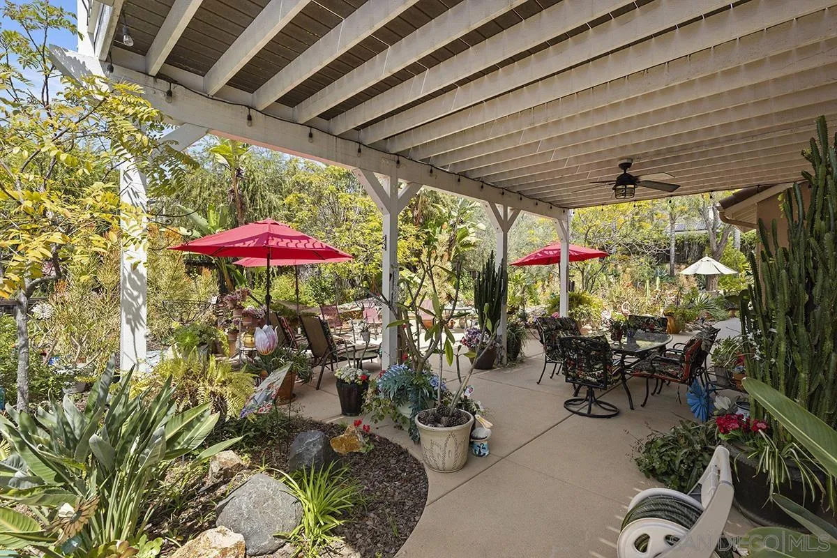 https://cdn.realtyfeed.com/cdn/127/260011308/8743fdebe786fcdec455fc869f21b3a4.webp