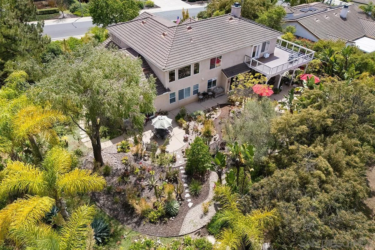 https://cdn.realtyfeed.com/cdn/127/260011308/88ba228e6d6a0868fcfa9ecfd3e9e50f.webp