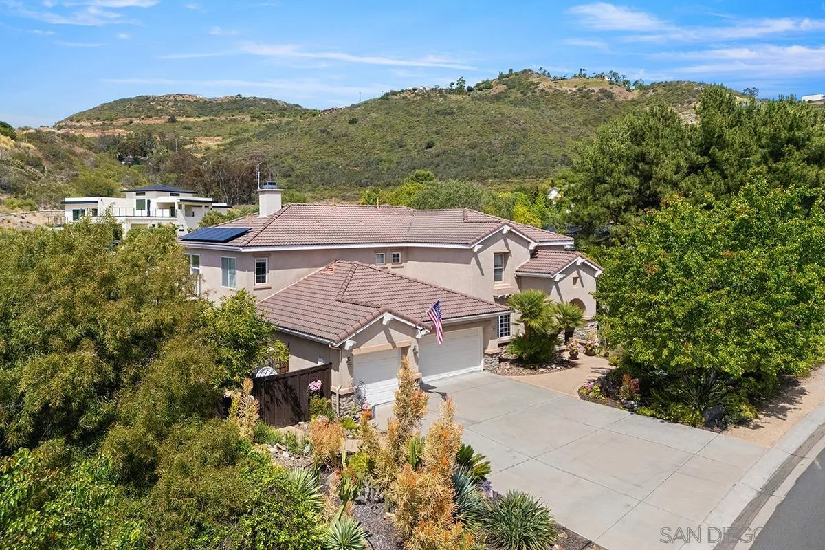 https://cdn.realtyfeed.com/cdn/127/260011308/b915ac55b1ec2a17d0ea5d69766ef25d.webp