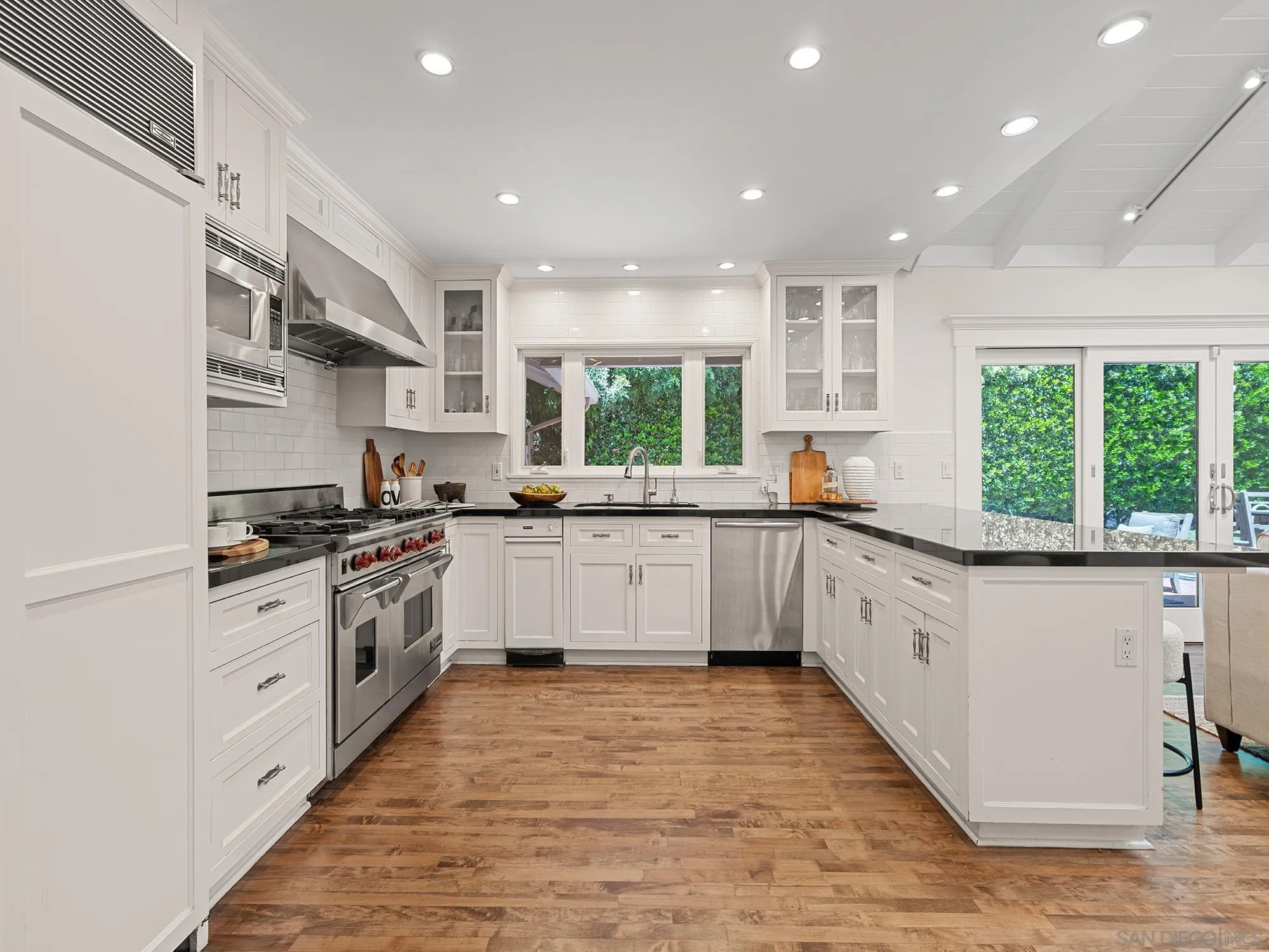 https://cdn.realtyfeed.com/cdn/127/260011310/3be46587e4e65d9fa26e4c4149a36940.webp