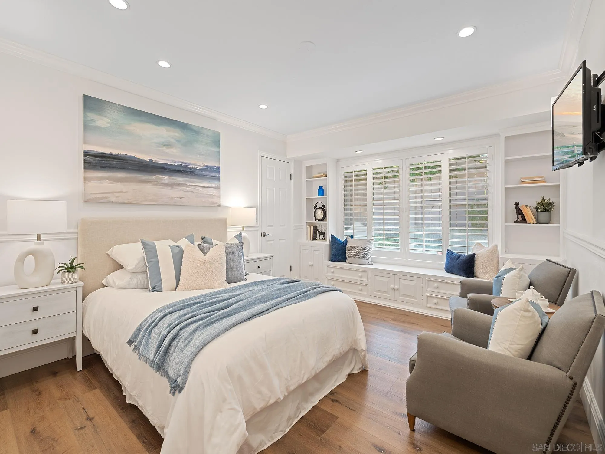 https://cdn.realtyfeed.com/cdn/127/260011310/beeb4596a3ef9418e464d1ea3c0836b5.webp