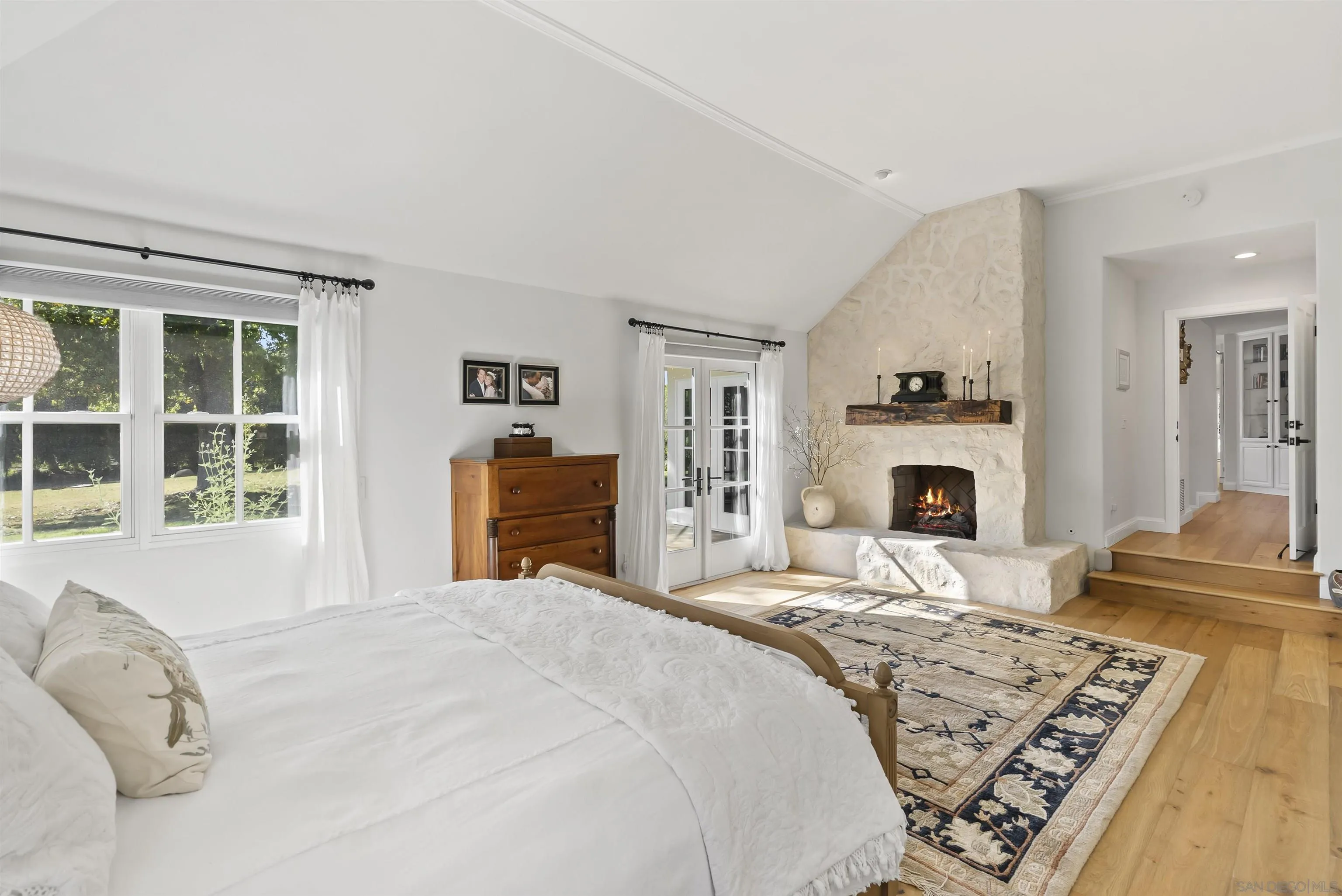 https://cdn.realtyfeed.com/cdn/127/260011312/06dc50d17719db1f85f60b8af4b0125a.webp