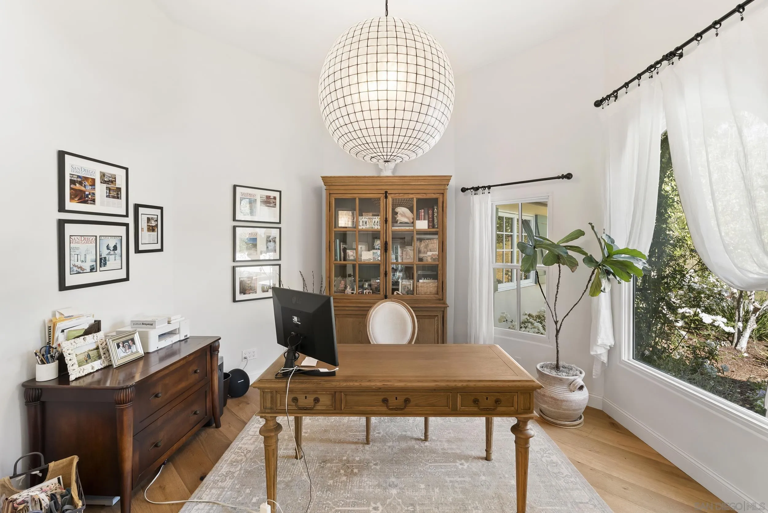 https://cdn.realtyfeed.com/cdn/127/260011312/872a7cc9e7448fd3b3d0ece2cf4cf05f.webp